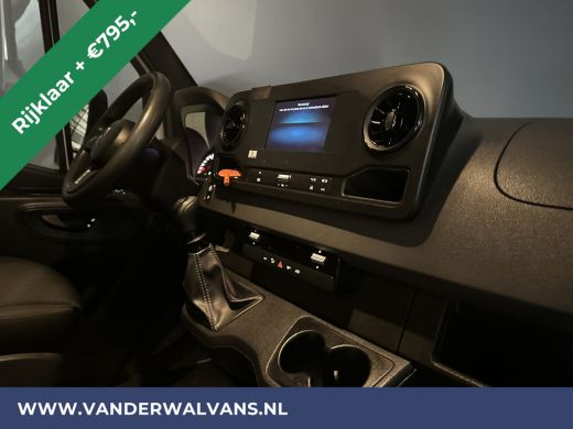Mercedes Sprinter 314 CDI 143pk Bakwagen 4.4m Lang Laadklep Zijdeur 975kg laadvermogen Euro6 RIJKLAAR Airco | Camer... ActivLease financial lease