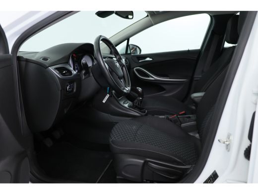 Opel Astra 1.4 Business+ | Navigatie | Parkeersensoren | Airco | Cruise Control | Apple Carplay & Android Au... ActivLease financial lease