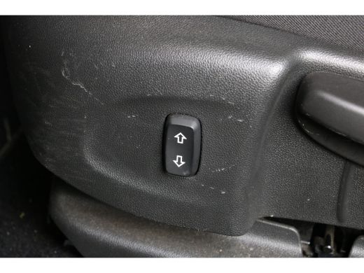 Opel Astra Sports Tourer 1.2 Edition 110pk | Airco | Camera | Cruise | Agr-stoelen | Navi | ActivLease financial lease