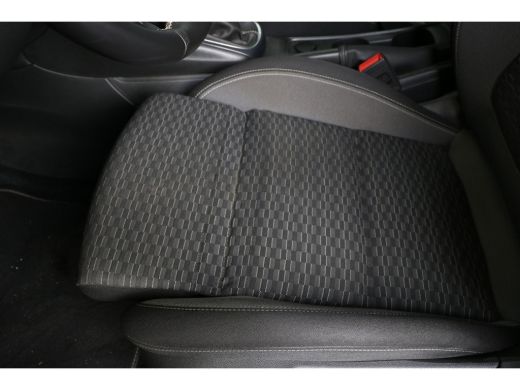 Opel Astra Sports Tourer 1.2 Edition 110pk | Airco | Camera | Cruise | Agr-stoelen | Navi | ActivLease financial lease