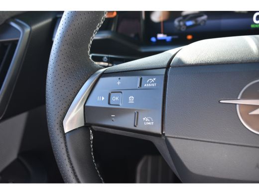 Opel Grandland Electric GS 73 kWh 3 Fase | Schuif-/Kanteldak | 20"LMV | Technologie Plus Pakket | Comfortstoelen | LED-Ma... ActivLease financial lease