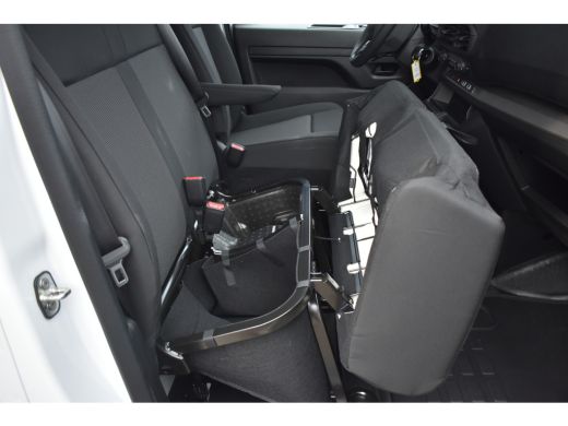 Opel Vivaro-e L2 75 kWh 3 Fase DEMO-DEAL! | Navigatie | Achteruitrijcamera | Draadloos Apple Carplay & Android ... ActivLease financial lease