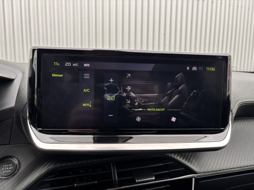 Peugeot 2008 1.2 PureTech 130 GT | Cruise control adaptief met Stop&Go | Keyless entry | Sfeerverlichting ActivLease financial lease