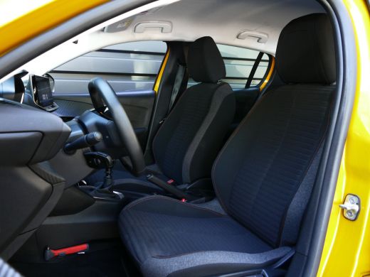 Peugeot 208 1.2 PURETECH 100PK 5-DRS ACTIVE PACK / NAVI / LED / PDC / 16"LMV / BLUETOOTH / CRUISECONTROL / 1E... ActivLease financial lease