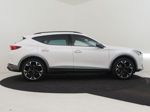 Seat Formentor 1.4 e-Hybrid Performance 245pk | Trekhaak | Keyless | Park assisst | Full led koplampen | Navigat... ActivLease financial lease