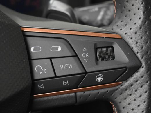 Seat Formentor 1.4 e-Hybrid Performance 245pk | Trekhaak | Keyless | Park assisst | Full led koplampen | Navigat... ActivLease financial lease