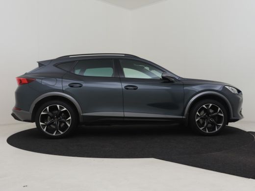 Seat Formentor 1.4 e-Hybrid VZ Performance 245pk | Trekhaak | Adaptief cruise control | Keyless | Dodehoekdetect... ActivLease financial lease