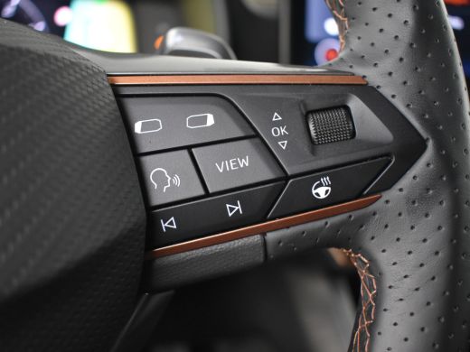 Seat Formentor 1.4 e-Hybrid VZ Performance 245pk | Trekhaak | Adaptief cruise control | Keyless | Dodehoekdetect... ActivLease financial lease