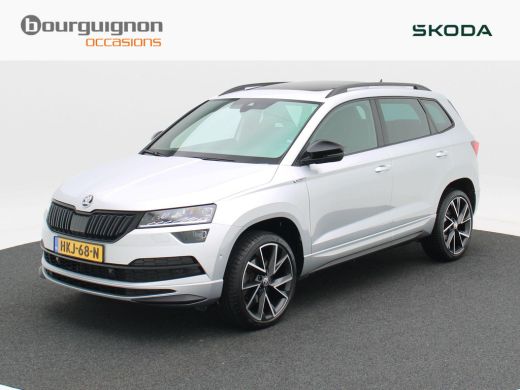 Skoda Karoq 1.5 TSi 150 Pk Automaat Sportline Business | Panoramadak | Trekhaak | Full LED | Camera | 19 Inch... Skoda Karoq 1.5 TSi 150 Pk Automaat Sportline Business | Panoramadak | Trekhaak | Full LED | Camera | 19 Inch...