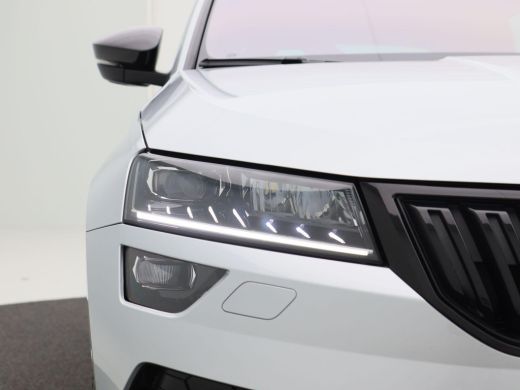 Skoda Karoq 1.5 TSi 150 Pk Automaat Sportline Business | Panoramadak | Trekhaak | Full LED | Camera | 19 Inch... ActivLease financial lease