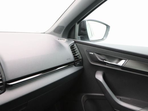 Skoda Karoq 1.5 TSi 150 Pk Automaat Sportline Business | Panoramadak | Trekhaak | Full LED | Camera | 19 Inch... ActivLease financial lease