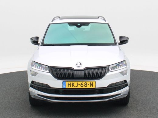 Skoda Karoq 1.5 TSi 150 Pk Automaat Sportline Business | Panoramadak | Trekhaak | Full LED | Camera | 19 Inch... ActivLease financial lease