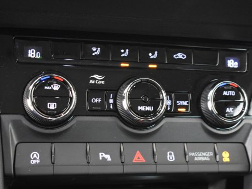 Skoda Karoq 1.5 TSI ACT Business Edition 150pk DSG/AUTO | Panorama dak | Adaptief cruise control | Navigatie ... ActivLease financial lease