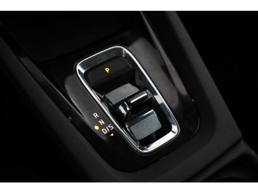 Skoda Octavia Combi 2.0 TDI Cruise Control, Apple Carplay, Climate Control, Airco ActivLease financial lease