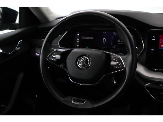 Skoda Octavia Combi 2.0 TDI Cruise Control, Apple Carplay, Climate Control, Airco ActivLease financial lease