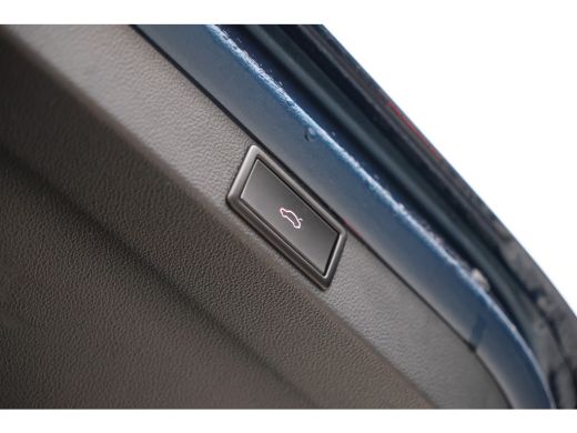 Skoda Octavia Combi 2.0 TDI Cruise Control, Apple Carplay, Climate Control, Airco ActivLease financial lease