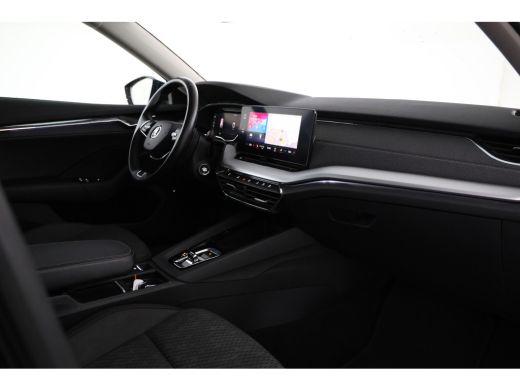 Skoda Octavia Combi 2.0 TDI Cruise Control, Apple Carplay, Climate Control, Airco ActivLease financial lease