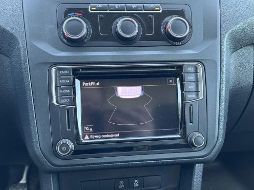 Volkswagen Caddy 2.0 TDI COMFORTLINE EURO 6 / L1H1 / 1e EIG. / INRICHTING / AIRCO / CRUISE / NAVI / TREKHAAK ActivLease financial lease