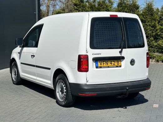 Volkswagen Caddy 2.0 TDI COMFORTLINE EURO 6 / L1H1 / 1e EIG. / INRICHTING / AIRCO / CRUISE / NAVI / TREKHAAK ActivLease financial lease