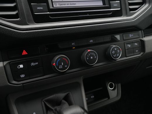 Volkswagen Crafter 35 2.0 TDI L3H3 Highline EURO VI Navi via App Camera Trekhaak Voorruitverwarming ActivLease financial lease