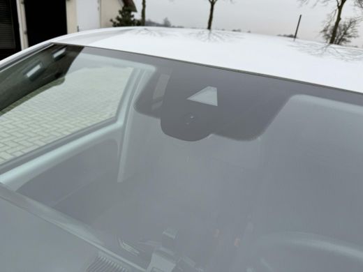 Volkswagen e-Up! SOH 89% Clima ecc Camera Cruise Stoelverwarming! ActivLease financial lease