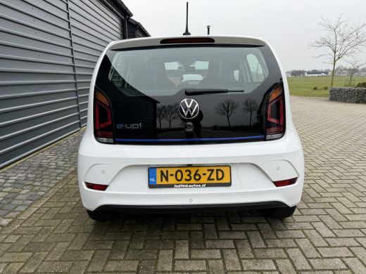 Volkswagen e-Up! SOH 89% Clima ecc Camera Cruise Stoelverwarming! ActivLease financial lease