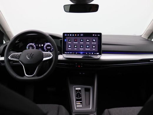 Volkswagen Golf 1.5 eHybrid Life Edition 204PK DSG Adaptieve Cruise Controle, Navi via Apple Carplay/Android Auto... ActivLease financial lease