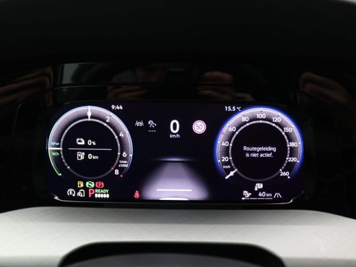 Volkswagen Golf 1.5 eHybrid Life Edition 204PK DSG Adaptieve Cruise Controle, Navi via Apple Carplay/Android Auto... ActivLease financial lease