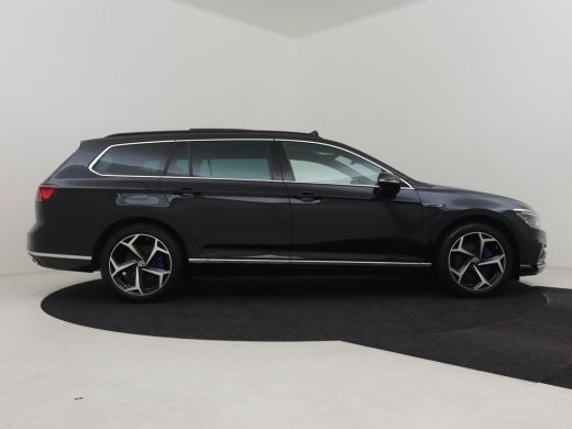 Volkswagen Passat Variant 1.4 TSI 218pk PHEV GTE Business | Trekhaak | Dodehoekdetectie | Keyless | Camera achter |... ActivLease financial lease