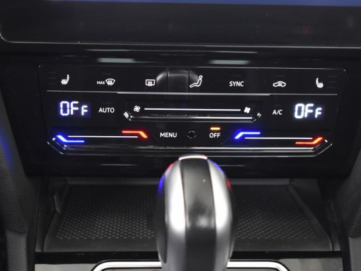 Volkswagen Passat Variant 1.4 TSI 218pk PHEV GTE Business | Trekhaak | Dodehoekdetectie | Keyless | Camera achter |... ActivLease financial lease