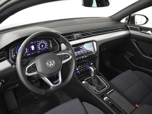 Volkswagen Passat Variant 1.4 TSI 218pk PHEV GTE Business | Trekhaak | Dodehoekdetectie | Keyless | Camera achter |... ActivLease financial lease