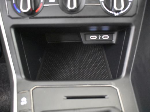 Volkswagen Polo 1.0 TSI Life 96pk | 1e eigenaar | 100%dealeronderhouden | Adaptief cruise control | Navigatie via... ActivLease financial lease