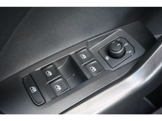 Volkswagen T-Cross 1.0 TSI Life | Airco | Apple Carplay/Android Auto|telefoonintegratie premium | Hill hold functie ActivLease financial lease
