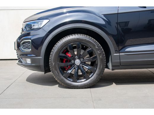 Volkswagen T-Roc 1.5 TSI Sport Led-ACC-17''-stoel/stuurverw-Navi-Acamera ActivLease financial lease