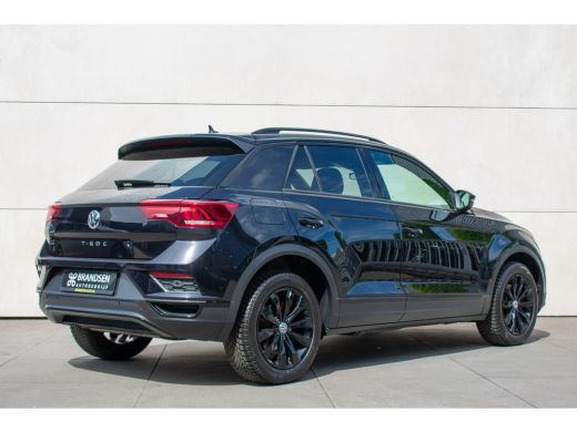 Volkswagen T-Roc 1.5 TSI Sport Led-ACC-17''-stoel/stuurverw-Navi-Acamera ActivLease financial lease