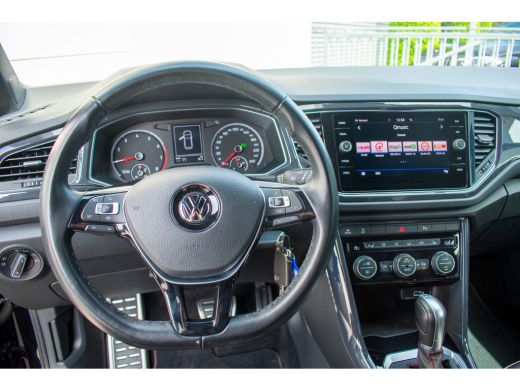Volkswagen T-Roc 1.5 TSI Sport Led-ACC-17''-stoel/stuurverw-Navi-Acamera ActivLease financial lease