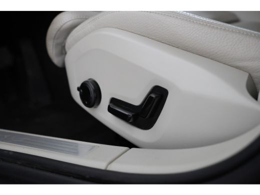 Volvo  V60 2.0 D3 Momentum Pro Airco, Cruise Control, LEER ActivLease financial lease