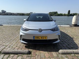 Volkswagen ID.3 Pure Edition 52 kWh | Stoel- en stuurverwarming | Navigatie | Draadloze telefoonlader