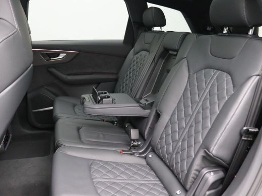 Audi SQ7 4.0 TFSI SQ7 quattro 507PK S-Tronic 7-persoons advanced onderstel, panoramadak, trekhaak, standka... ActivLease financial lease