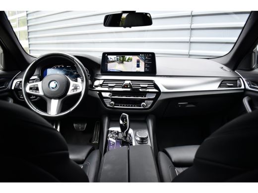BMW 5 Serie 545e xDrive 394pk M Sport Plus | Laserlight | 20'' Velgen | 360 Camera | Comfort Zetels | Head-Up... ActivLease financial lease