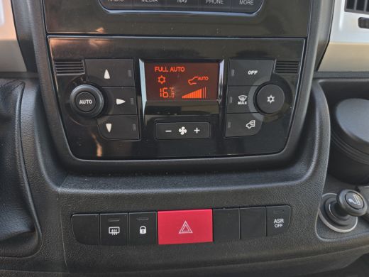 Fiat Ducato 30 2.3 MultiJet L2 H2 - 130 Pk - Euro 6 - Navi - Airco - Cruise Control ActivLease financial lease