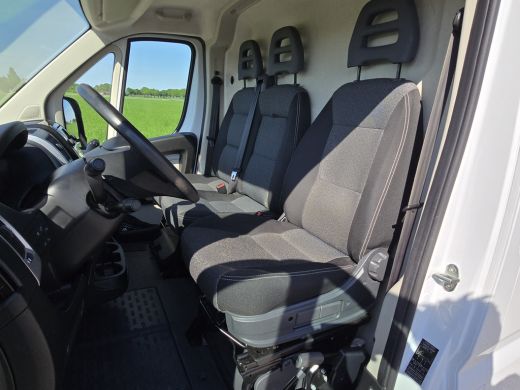 Fiat Ducato 30 2.3 MultiJet L2 H2 - 130 Pk - Euro 6 - Navi - Airco - Cruise Control ActivLease financial lease