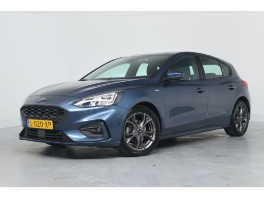 Ford Focus 1.0 EcoBoost ST Line Business | Adaptive Cruise | Stoel-/Stuurverwarming | Climate Control | Came... Ford Focus 1.0 EcoBoost ST Line Business | Adaptive Cruise | Stoel-/Stuurverwarming | Climate Control | Came...