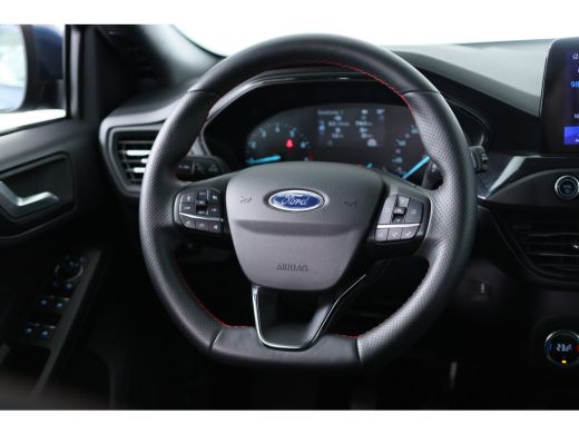 Ford Focus 1.0 EcoBoost ST Line Business | Adaptive Cruise | Stoel-/Stuurverwarming | Climate Control | Came... ActivLease financial lease