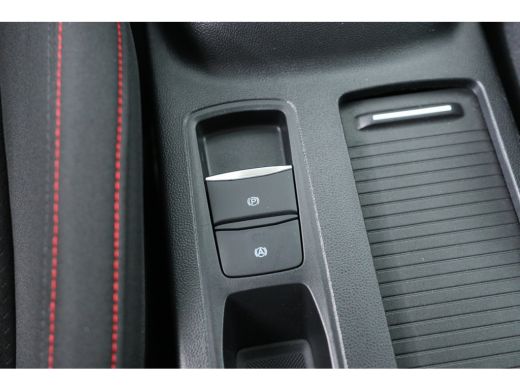Ford Focus 1.0 EcoBoost ST Line Business | Adaptive Cruise | Stoel-/Stuurverwarming | Climate Control | Came... ActivLease financial lease