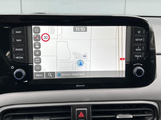 Hyundai i10 1.0 66pk Comfort Smart Airco | Camera | Carplay | Navigatie | Inklapbare spiegels | Cruise contro... ActivLease financial lease