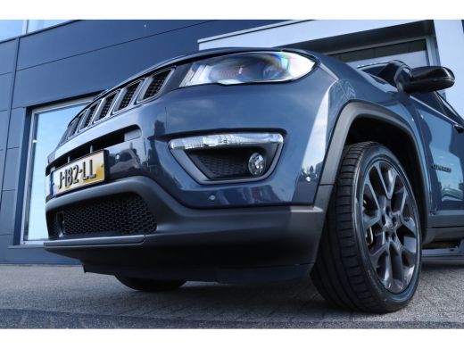 Jeep Compass 4xe 240 Plug-in Hybrid Electric S | Cruise Control | Stoel + Stuurverwarming | Leder | Alpine aud... ActivLease financial lease