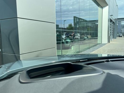 Land Rover Range Rover Evoque P250 AWD R-Dynamic First Edition | Head-Up | 21 Inch | Pano | Meridian Surround | ACC | 360gr Cam... ActivLease financial lease