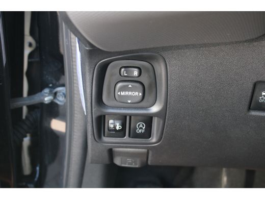 Peugeot 108 1.0 e-VTi Allure | Navi by app | Camera | Climate control | Lichtmetaal | 25.000km | ActivLease financial lease