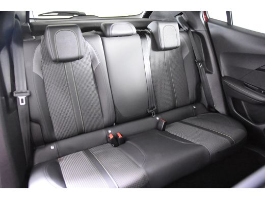 Peugeot 2008 GT-Line *1ste Eigenaar*Navigatie*Leer*Ambiente* ActivLease financial lease